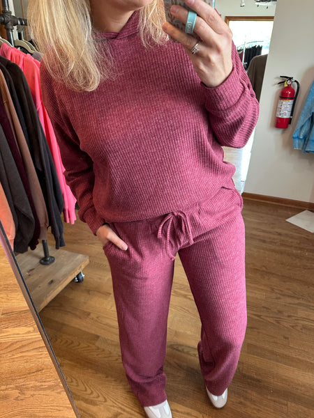 Cabernet Ribbed Hooded Pullover