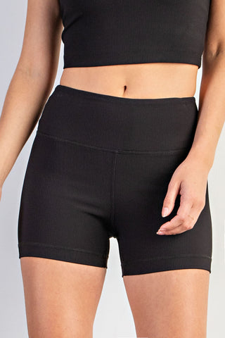 Ribbed Bike Shorts With Pockets in Black