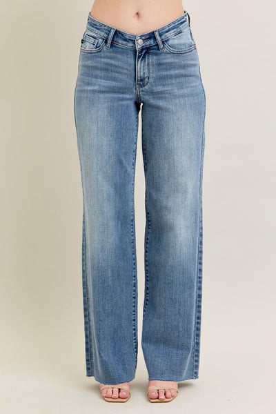 Judy Blue V-Front Baggy Jeans