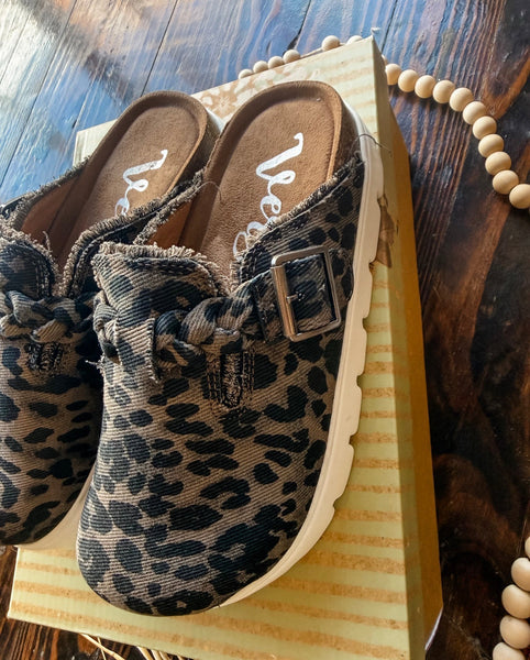 Very G Cassie Leopard Platform Clogs