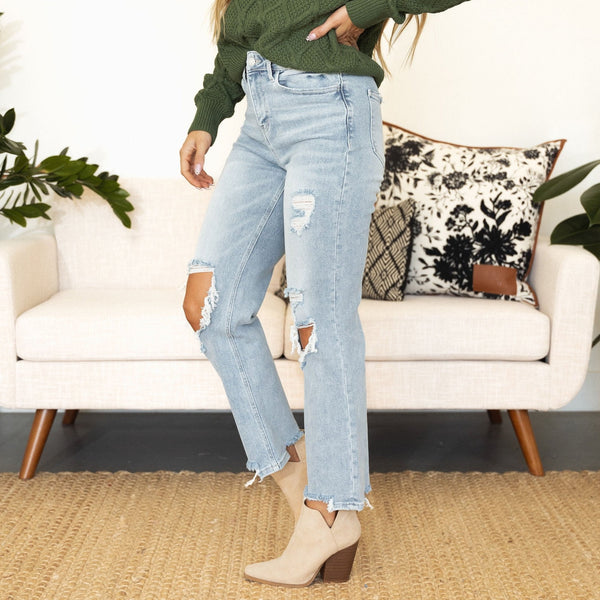 Vervet Taylor 90s Distressed Straight Leg Jeans