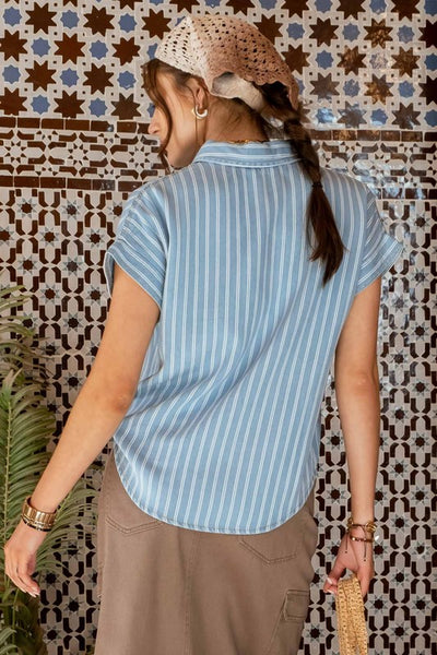 Stripe Chambray Short Sleeve Button Down Shirt