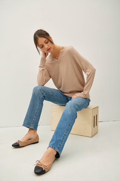 Hazelnut Butter Cashemere Blend V-Neck Sweater