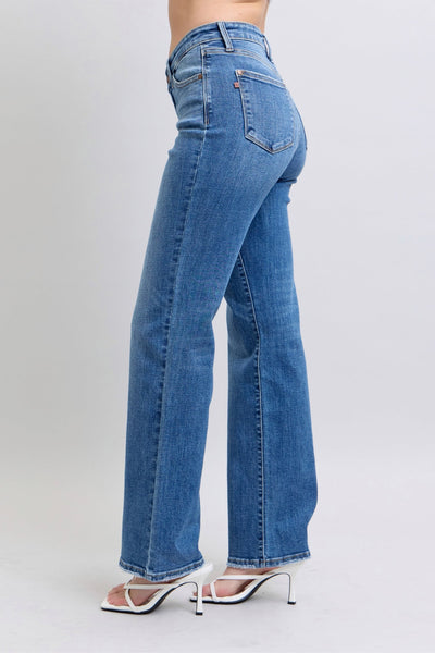 Judy Blue V-Front Vintage Wash Straight Fit