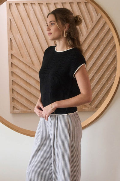 Black Button Back Short Sleeve Sweater Top