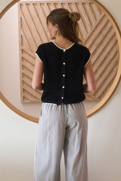 Black Button Back Short Sleeve Sweater Top