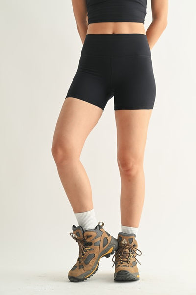 Cloud Sculpt 4" Biker Shorts in Black