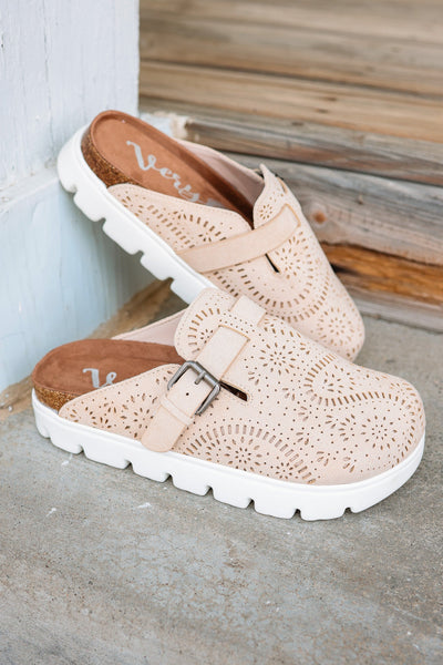 Very G Lulu Cream Platform Clogs