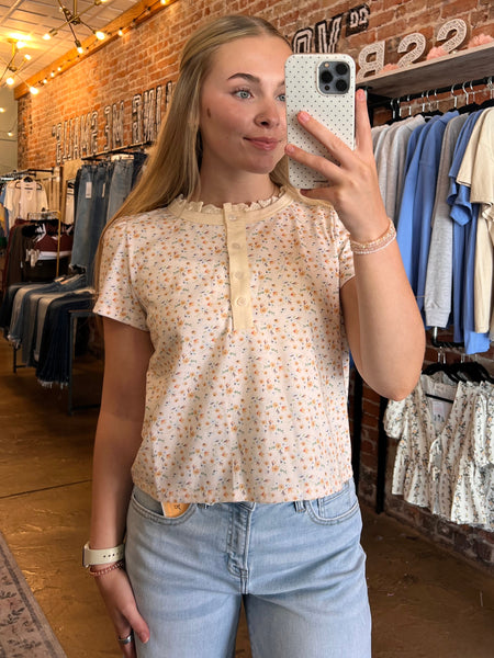 Ivory & Peach Floral Short Sleeve Knit Top