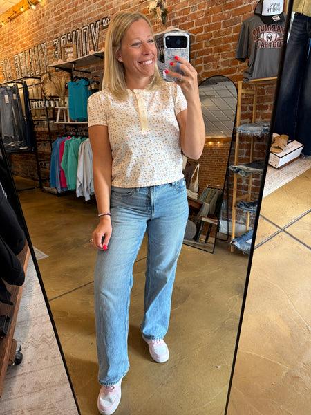 Ivory & Peach Floral Short Sleeve Knit Top