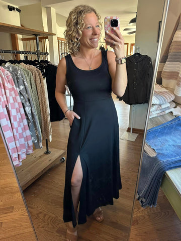 Black Sleeveless Split Midi Dress