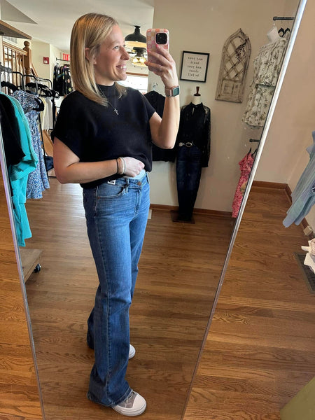 Judy Blue V-Front Vintage Wash Straight Fit