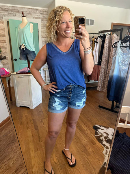 Kan Can Button Fly High-Rise Shorts
