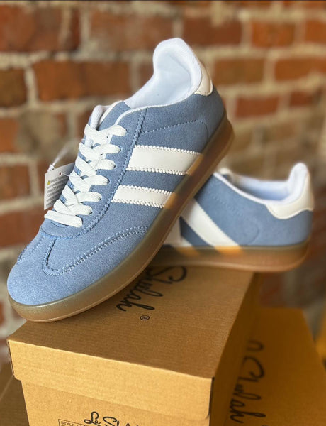 Marina Blue & White Sneakers