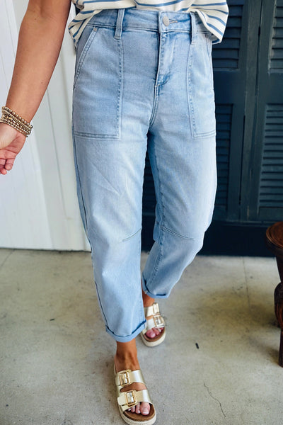 High-Rise Barrel Relaxed Patch Pocket Jeans