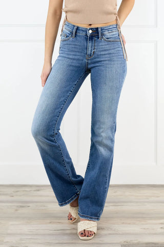 Judy Blue Mid-Rise Bootcut Jeans