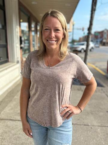 Cocoa Washed Scoop Neck Short Sleeve Tee