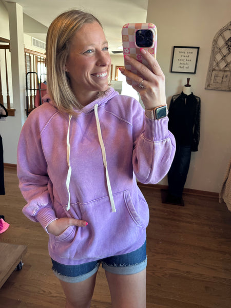 Mineral Wash Hoodie in Lavender