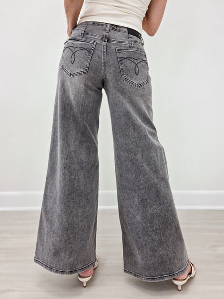 Judy Blue Sloane Grey Mid-Rise Palazzo Split Back Yoke