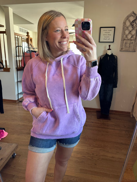 Mineral Wash Hoodie in Lavender