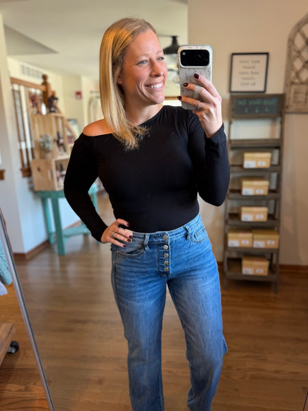 Black One Shoulder Long Sleeve Top