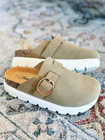 Poppy Clog in Dark Taupe