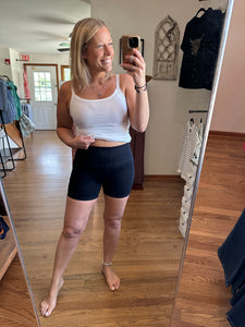 Cloud Sculpt 4" Biker Shorts in Black