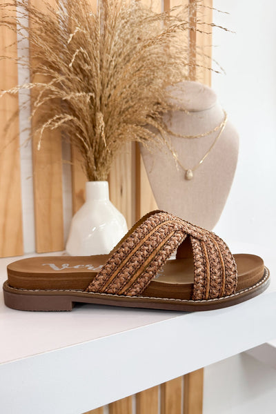 Very G Afie Sandal in Brown