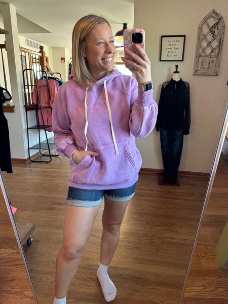 Mineral Wash Hoodie in Lavender