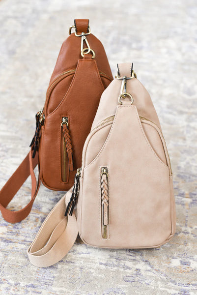 Nikki Sling Pack Bag in Ballet