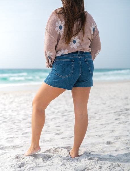 Judy Blue Rigid Magic Cut Off Shorts