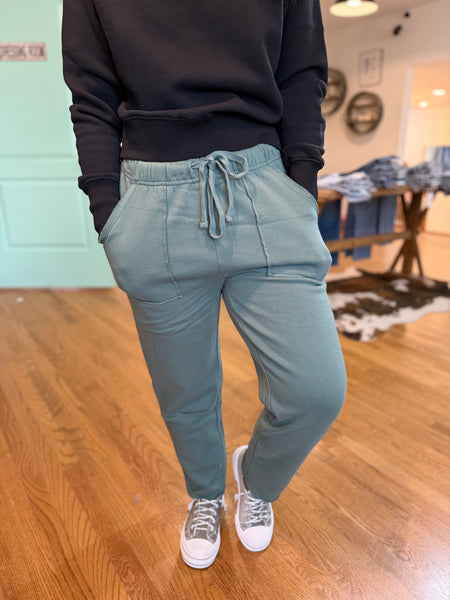 Silky Pine Essential Tapered Lounge Pants