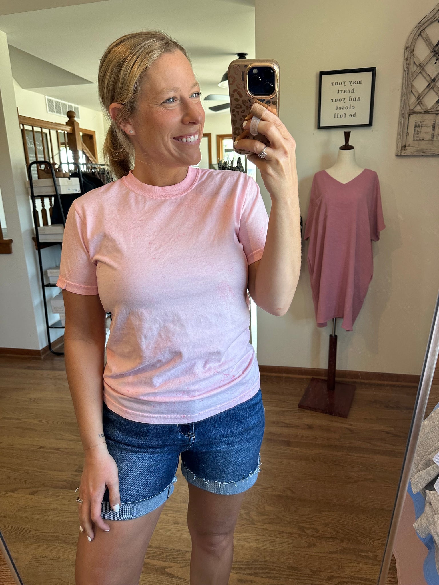 Color Blast Tee in Hibiscus