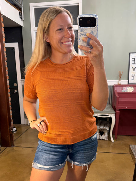 Rust Textured Short Sleeve Sweater