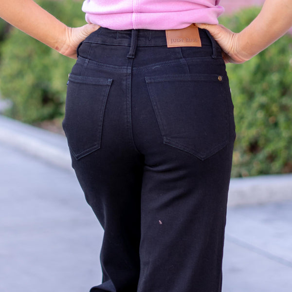 Judy Blue Willa High-Rise Black Retro Wide w/ Front Yoke