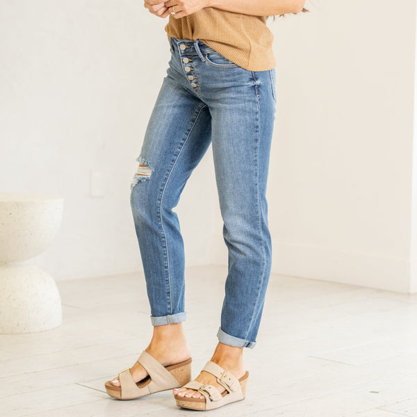 Judy Blue Button Fly Boyfriend Jeans