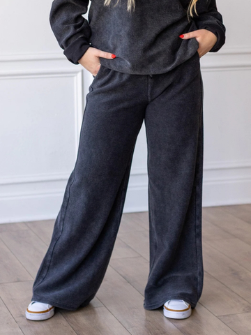 Corded Crew Lounge Pants in Black