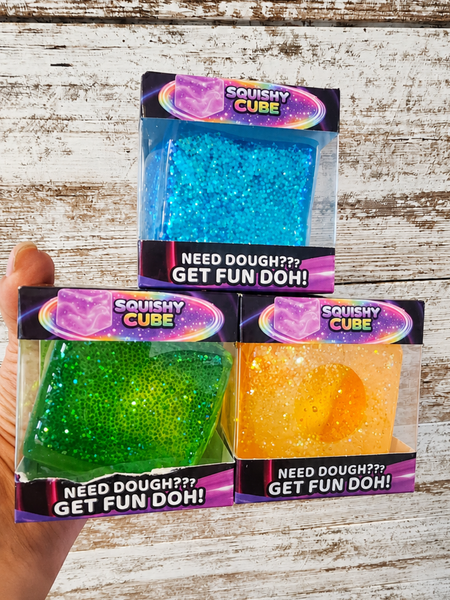Squish & Squeeze Sparkle Cube Squishy