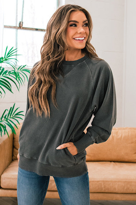 Black Everyday Pullover