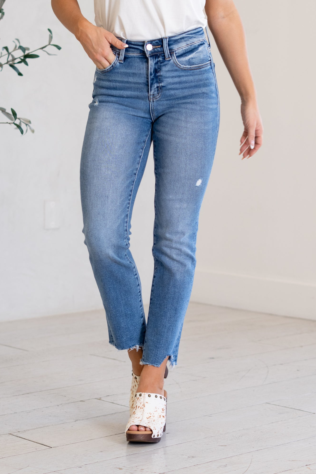 Lovervet Blair Uneven Raw Hem Slim Straight Jeans