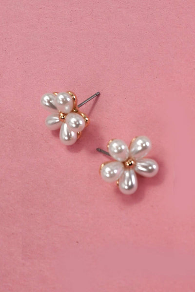 Gold Pearl Daisy Flower Stud Earrings