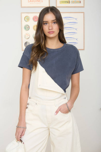 Navy Short Sleeve Exposed Seam Knit Top