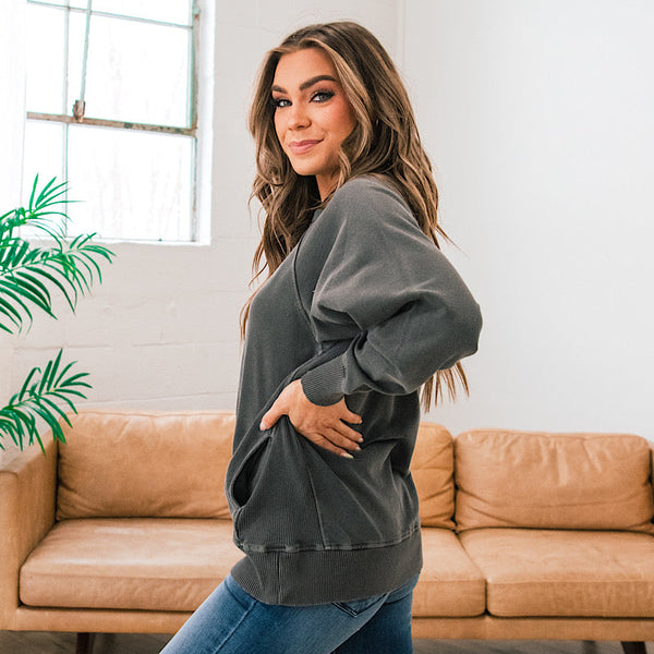 Black Everyday Pullover