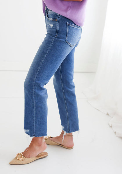 Lovervet Frayed Hem Crop Straight Jeans