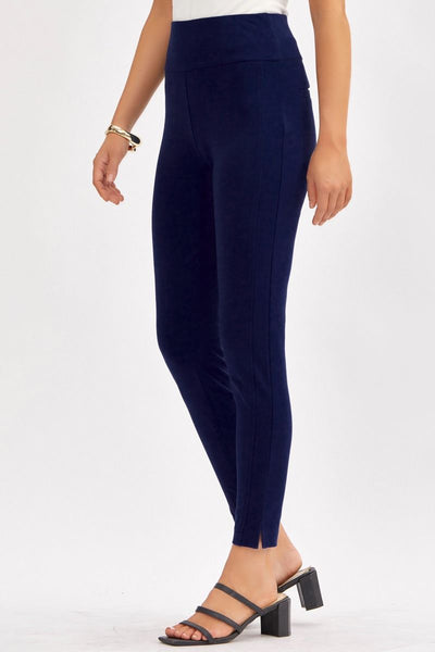 Magic Pull-On Skinnies in Navy