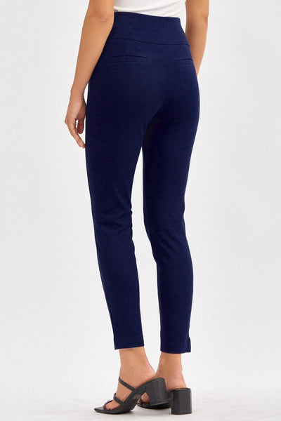 Magic Pull-On Skinnies in Navy