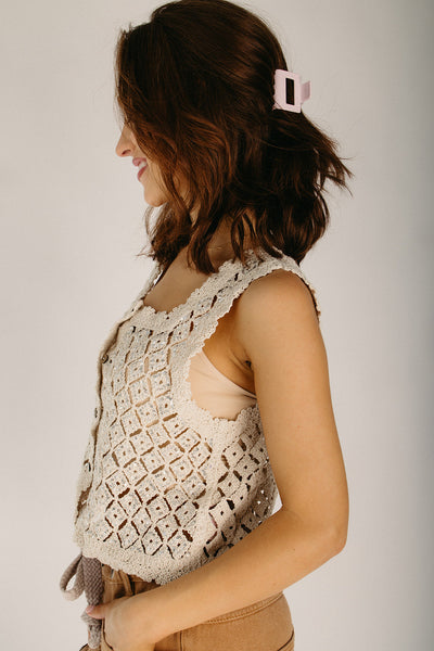 Sequins Embellished Diamond Crochet Lace Vest