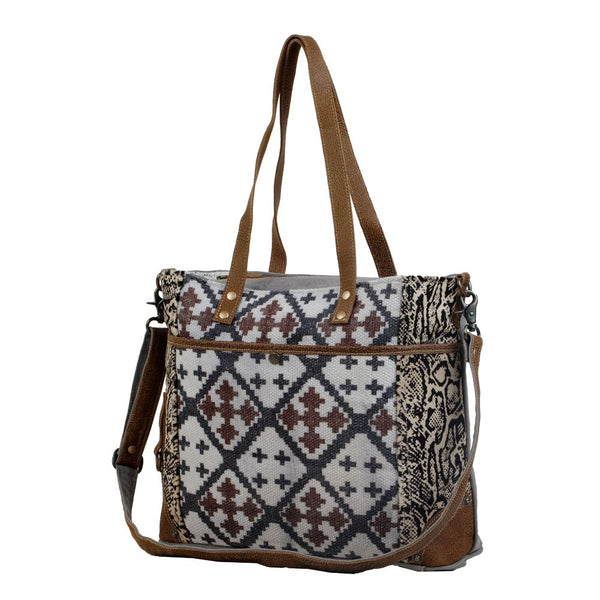 Myra Best Pick Messenger Bag